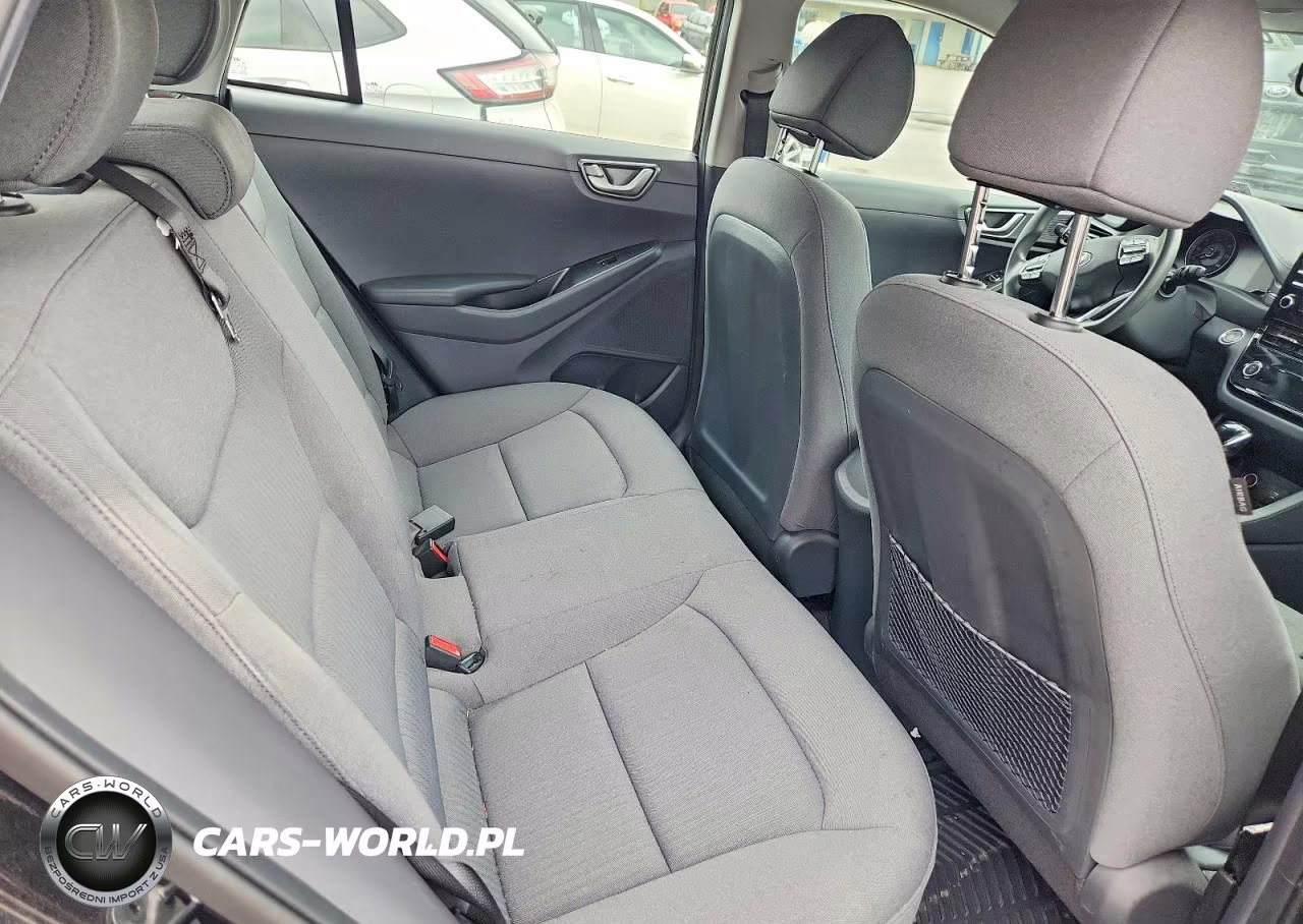 2022 Hyundai Ioniq Blue VIN:KMHC65LC5NU268326 - 10