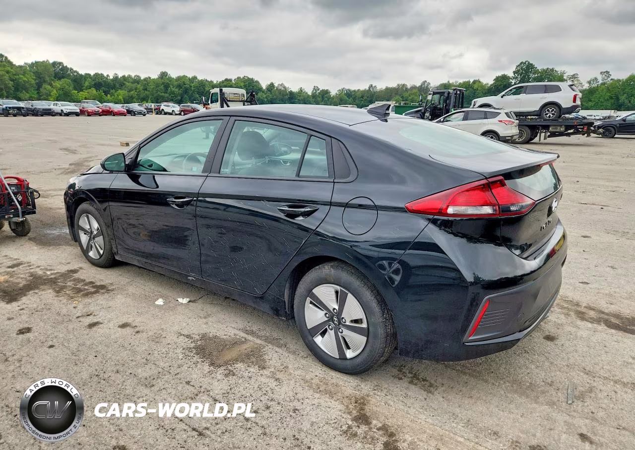 2022 Hyundai Ioniq Blue VIN:KMHC65LC5NU268326 - 2