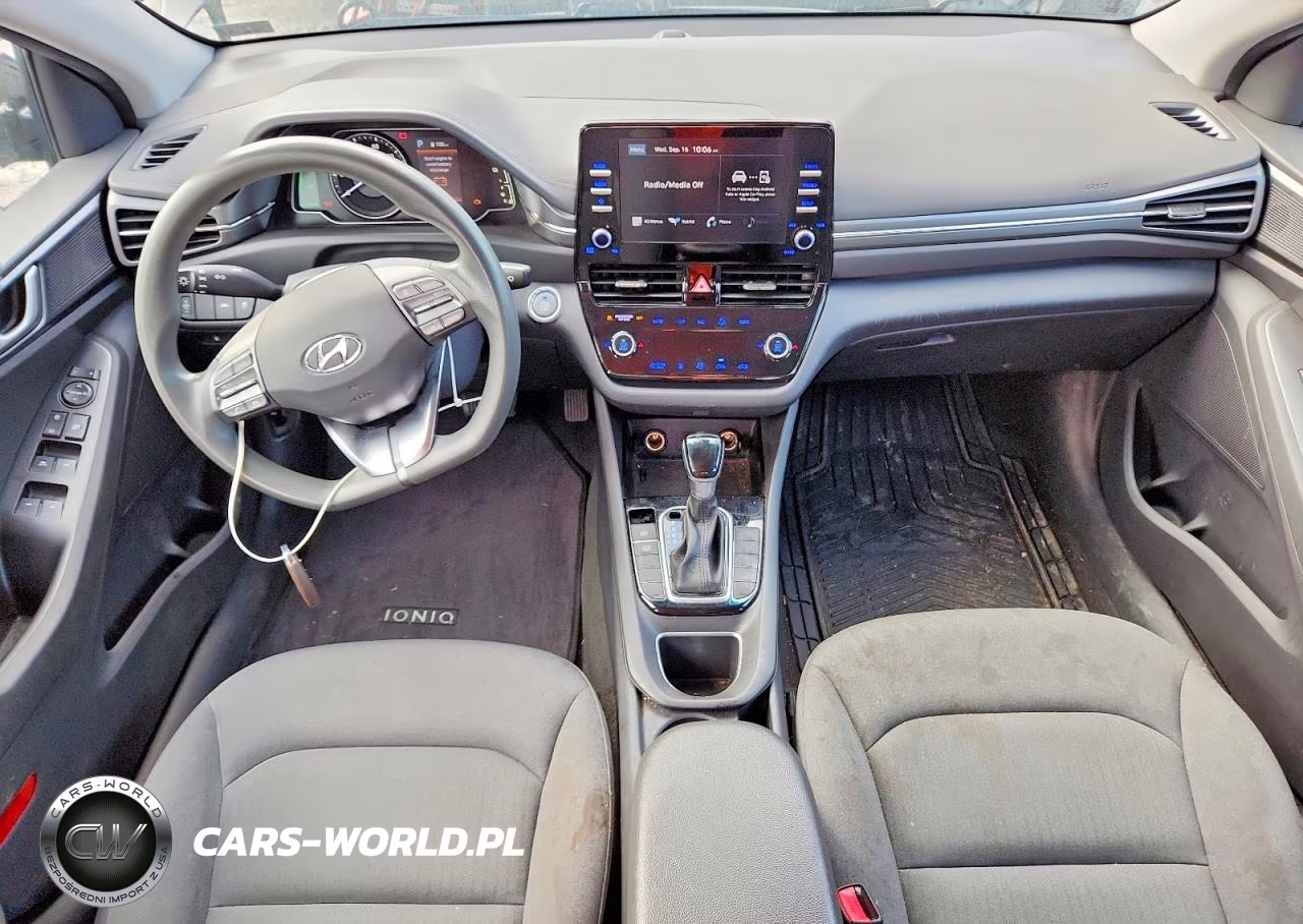 2022 Hyundai Ioniq Blue VIN:KMHC65LC5NU268326 - 8