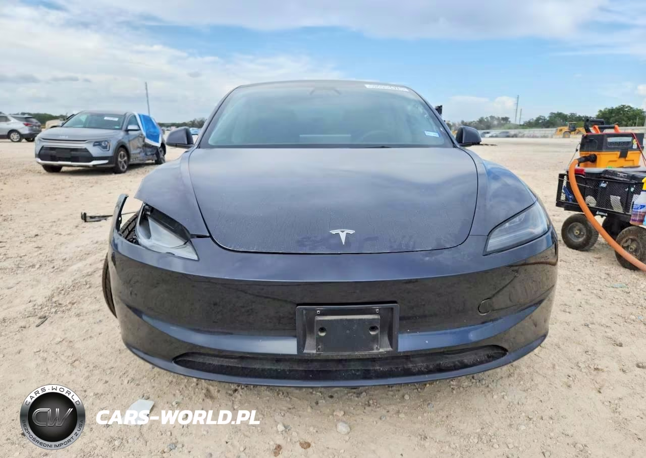 2024 Tesla Model 3 VIN:5YJ3E1EB8RF748590 - 5