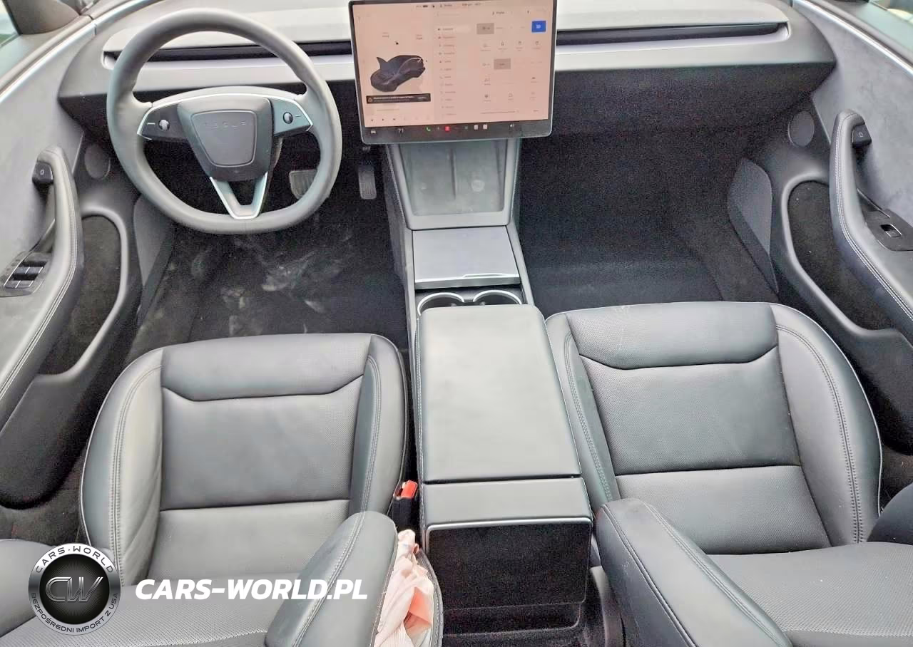 2024 Tesla Model 3 VIN:5YJ3E1EB8RF748590 - 8