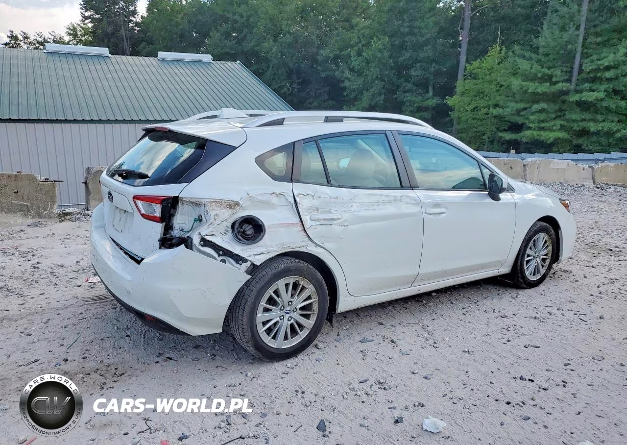 2018 Subaru Impreza Premium Plus VIN:4S3GTAD65J3741030 - 3