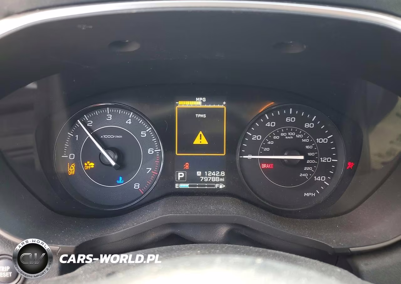 2018 Subaru Impreza Premium Plus VIN:4S3GTAD65J3741030 - 9
