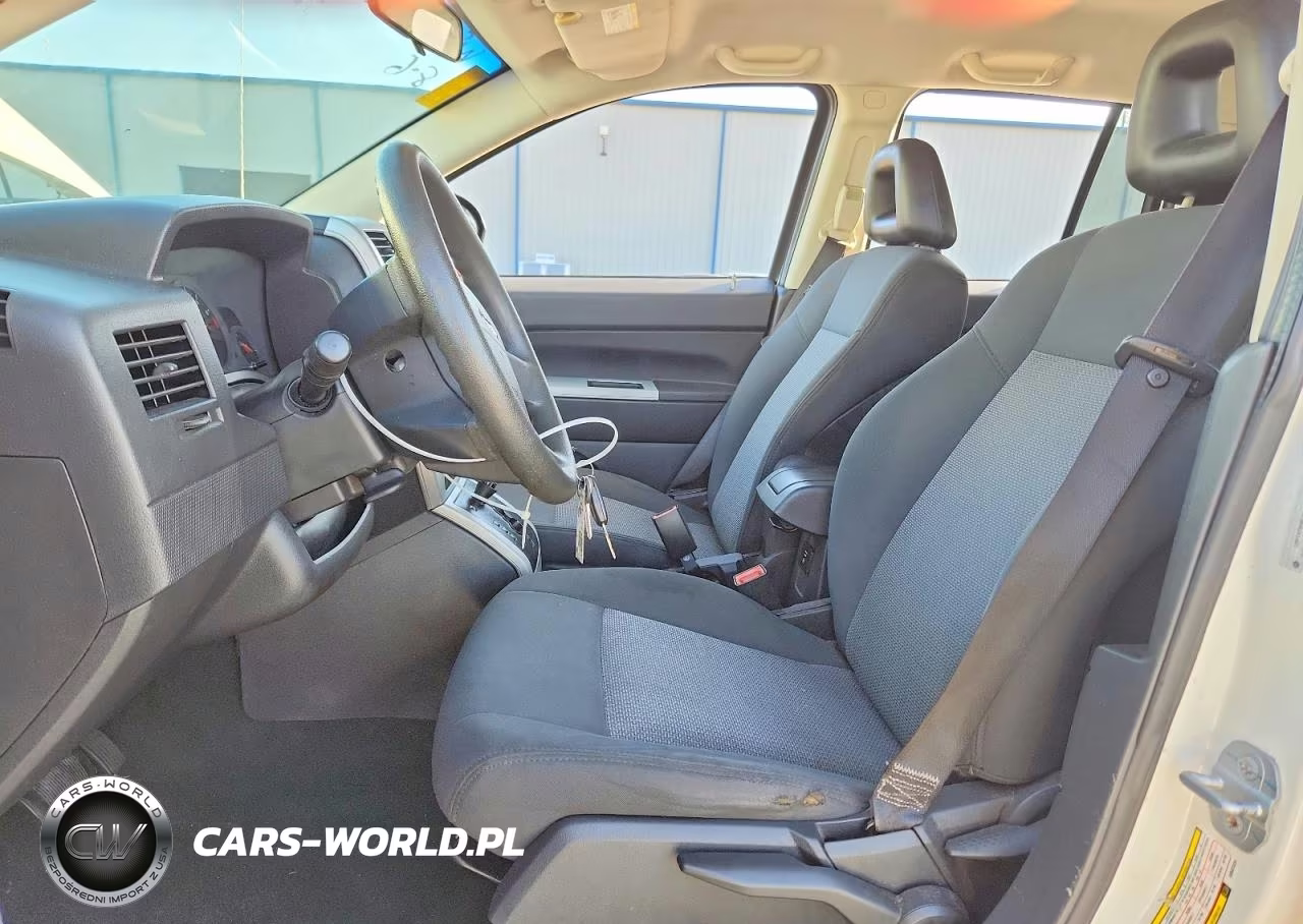 2008 Jeep Compass Sport VIN:1J8FT47W48D597329 - 7