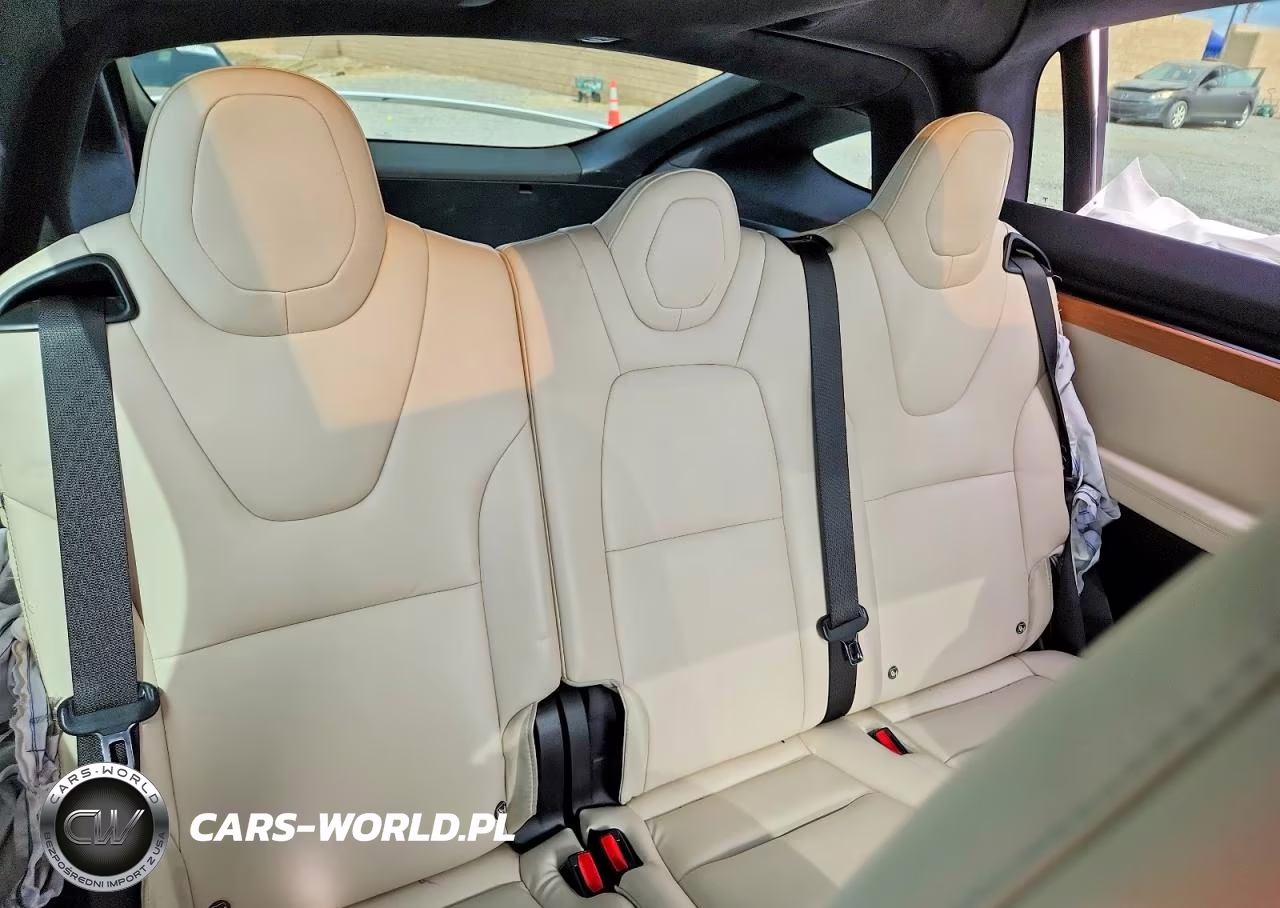 2021 Tesla Model X VIN:5YJXCDE21MF323679 - 11