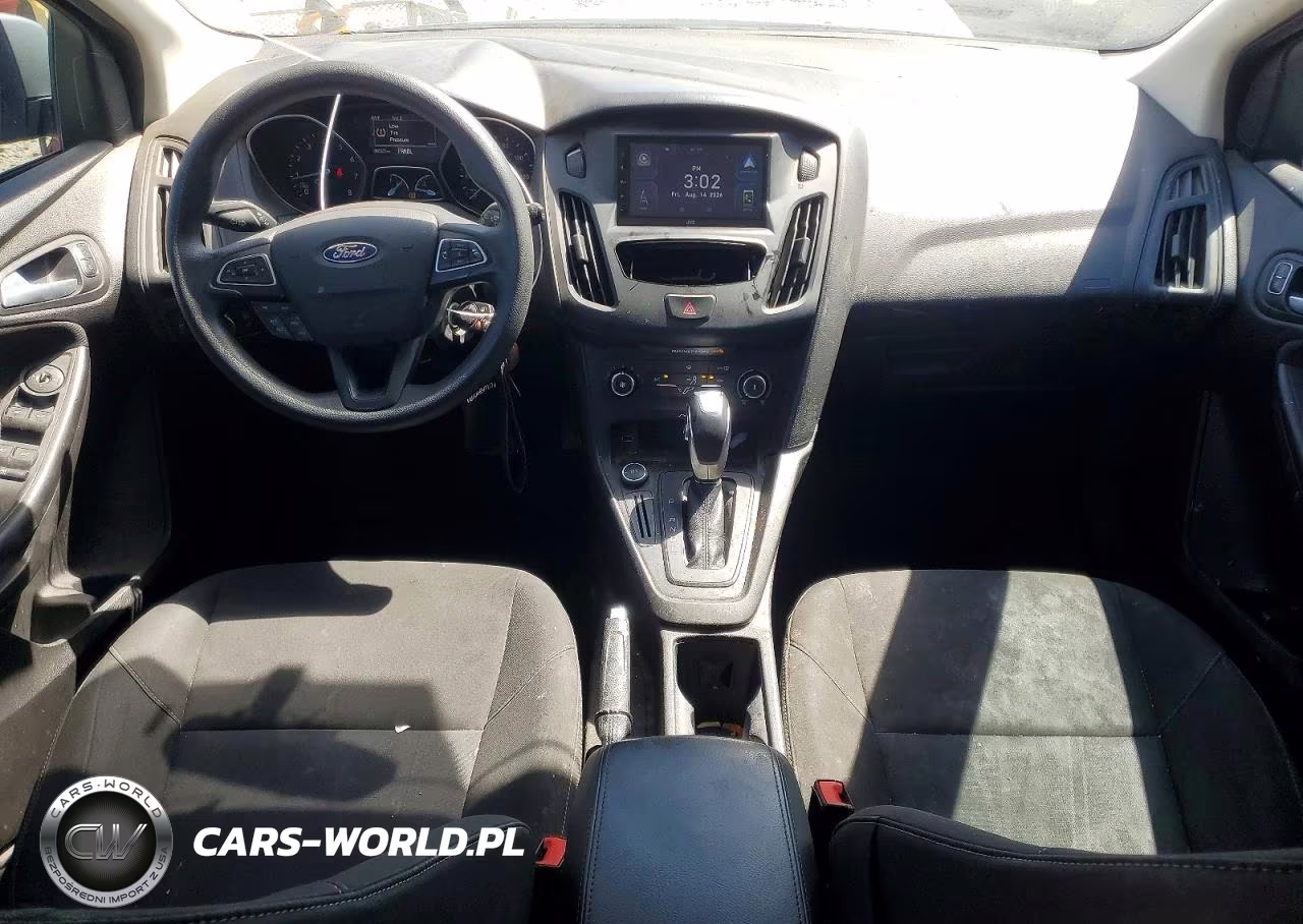 2015 Ford Focus Se VIN:1FADP3K25FL212774 - 8