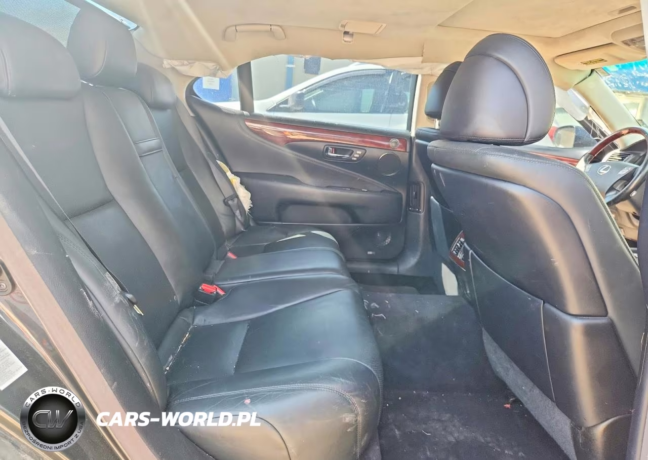 2007 Lexus Ls 460L VIN:JTHGL46F575018420 - 10