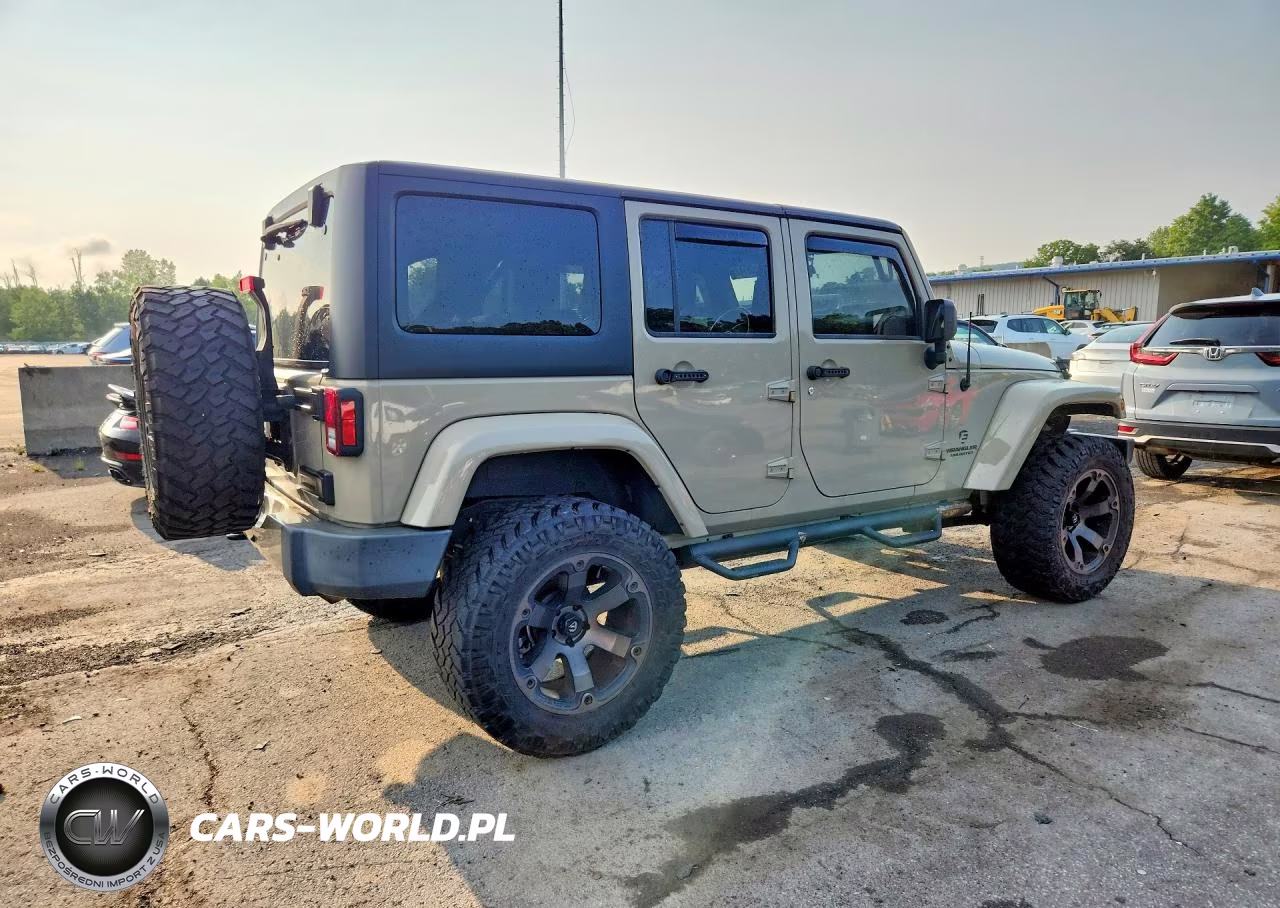 2017 Jeep Wrangler Unlimited Sahara VIN:1C4BJWEGXHL711553 - 3