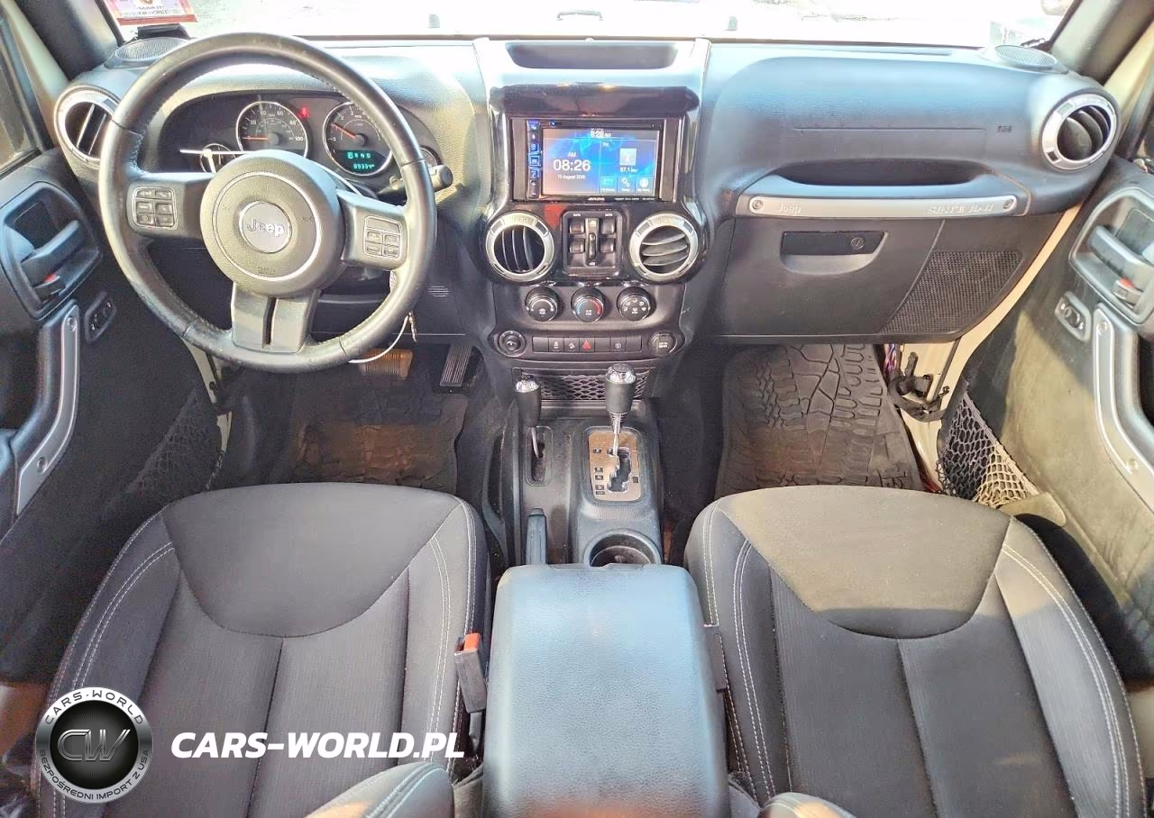 2017 Jeep Wrangler Unlimited Sahara VIN:1C4BJWEGXHL711553 - 8