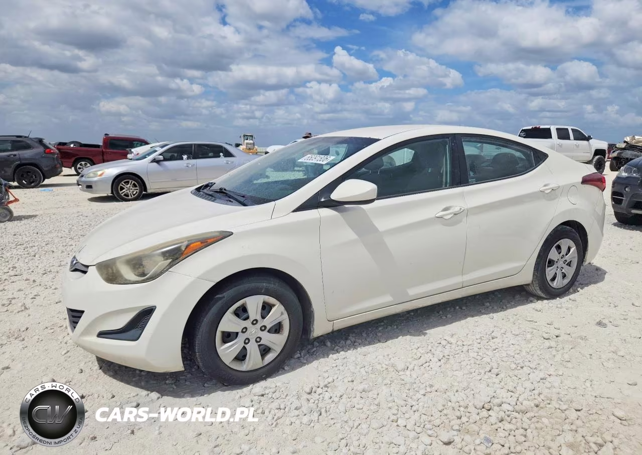 2016 Hyundai Elantra – zdjęcie 1 z 12