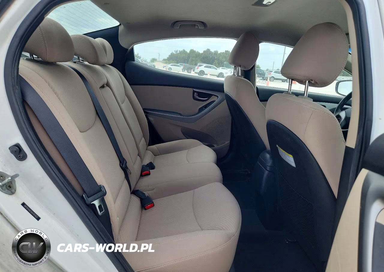2016 Hyundai Elantra VIN:5NPDH4AE5GH767822 - 10