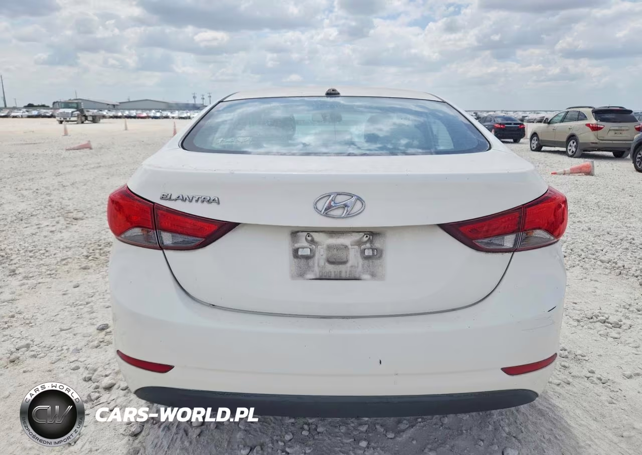2016 Hyundai Elantra VIN:5NPDH4AE5GH767822 - 6