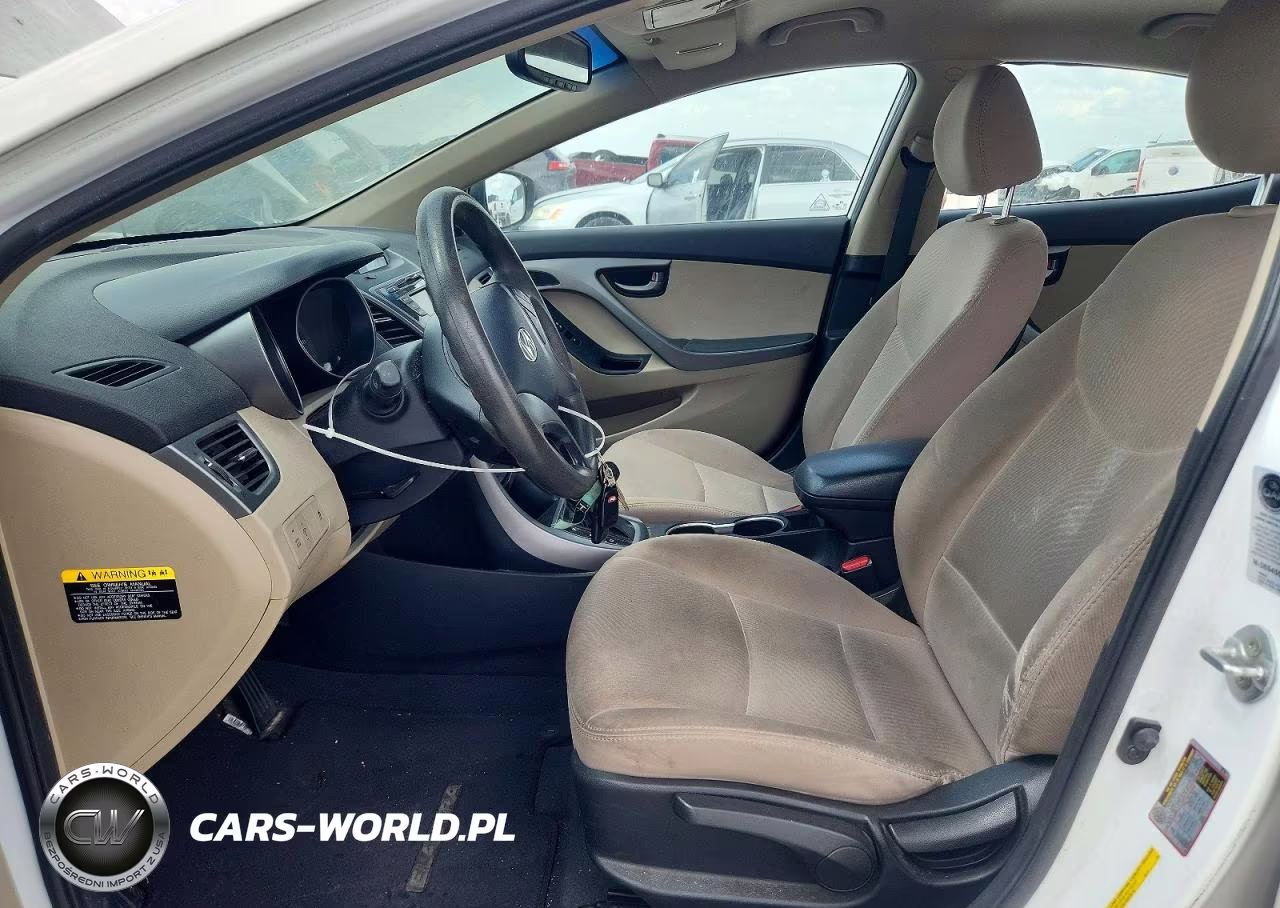 2016 Hyundai Elantra VIN:5NPDH4AE5GH767822 - 7
