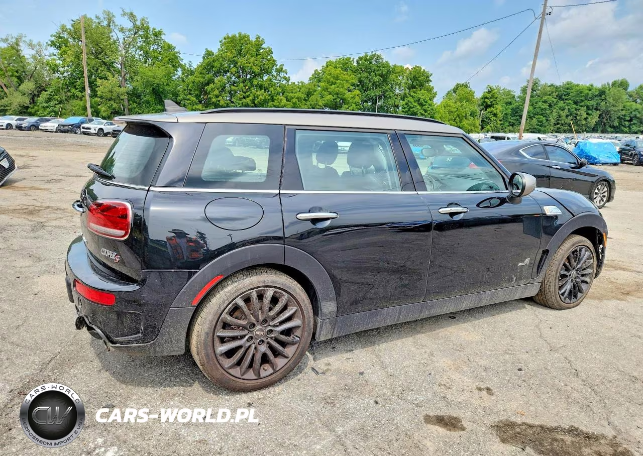 2024 Mini Cooper S Clubman All4 VIN:WMWXJ1C05R2U32756 - 3
