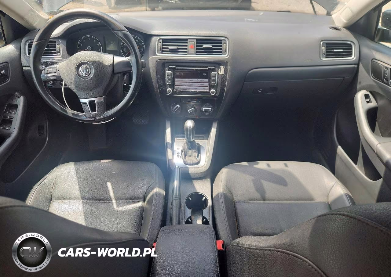 2012 Volkswagen Jetta VIN:3VWDP7AJ9CM311695 - 8