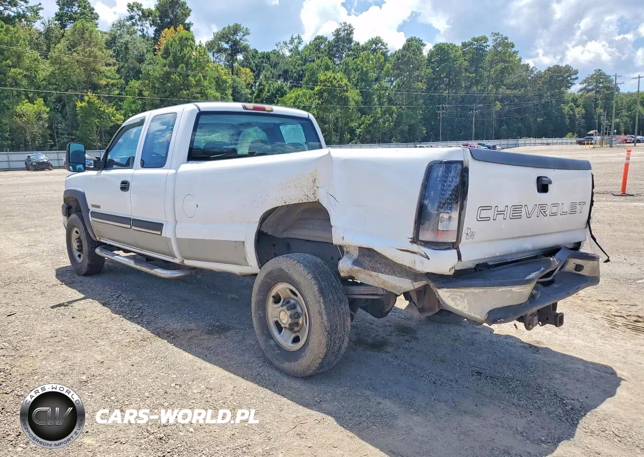 2005 Chevrolet Silverado C2500 Heavy Duty VIN:1GCHC29U05E129605 - 2