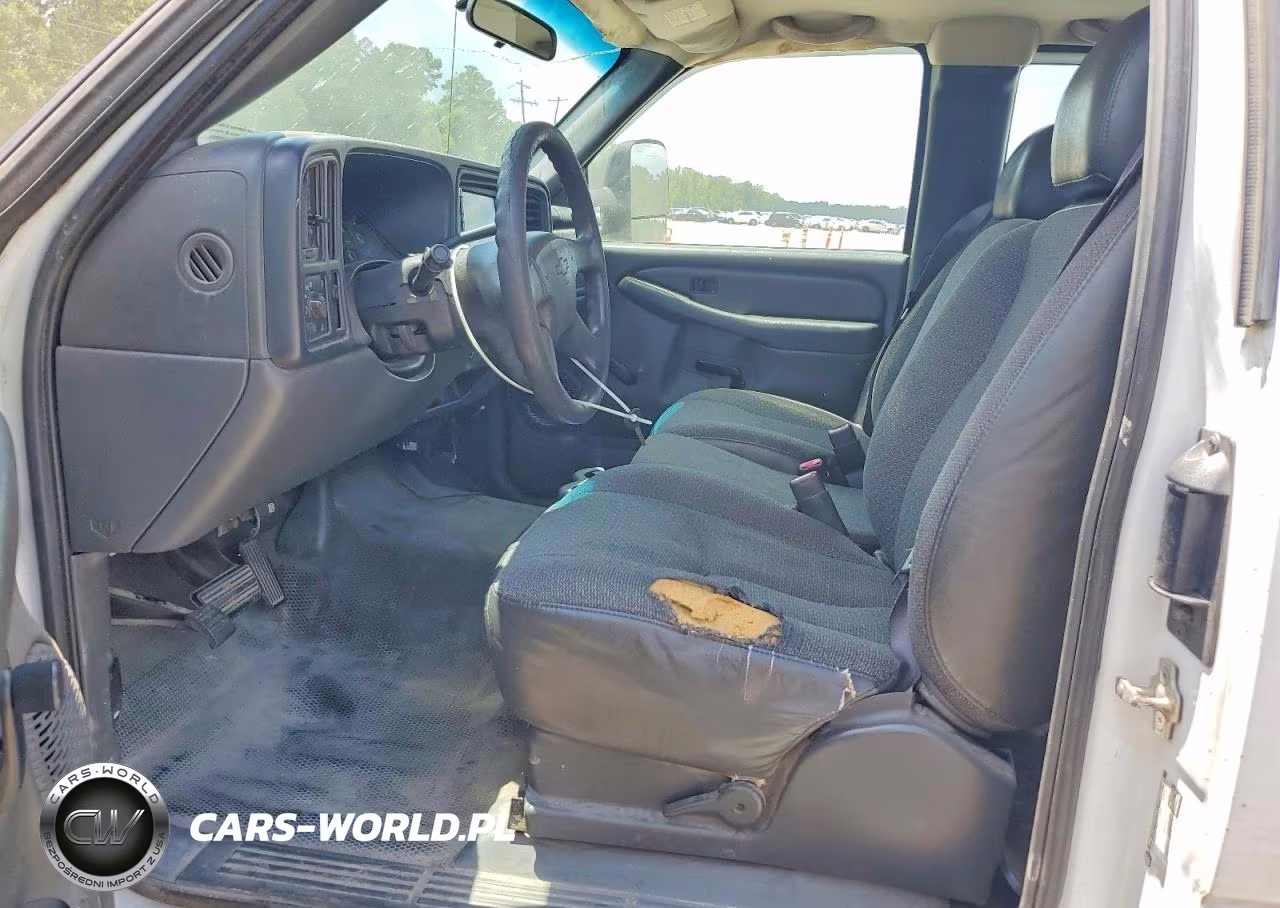 2005 Chevrolet Silverado C2500 Heavy Duty VIN:1GCHC29U05E129605 - 7