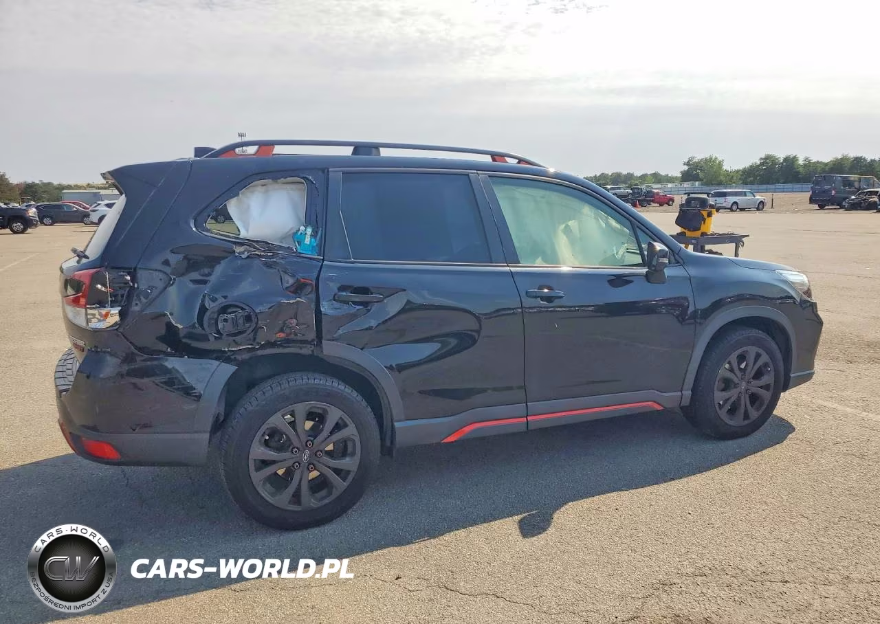 2020 Subaru Forester Sport VIN:JF2SKAMCXLH502261 - 3