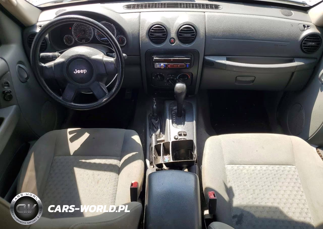 2005 Jeep Liberty Sport VIN:1J4GL48K65W681086 - 8