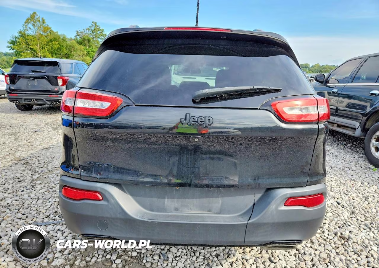 2016 Jeep Cherokee Latitude VIN:1C4PJMCSXGW153900 - 6