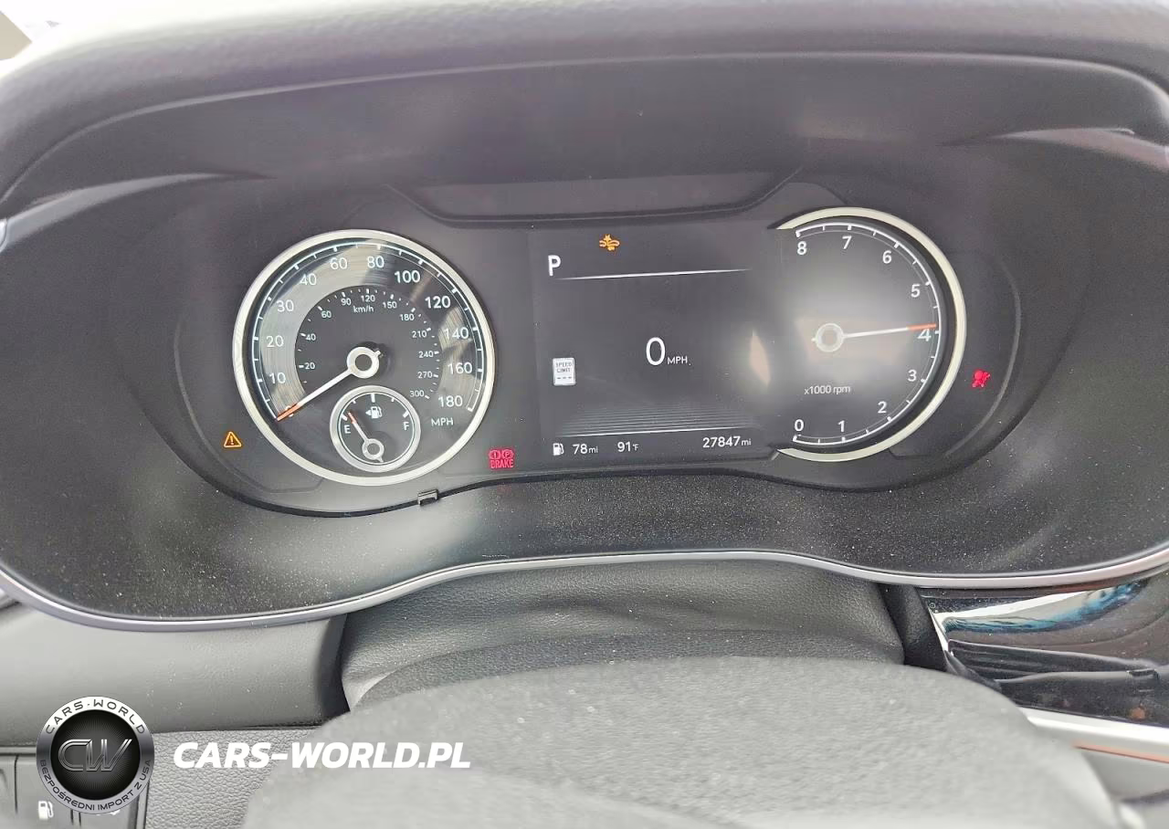 2026 Genesis G70 2.5T Standard VIN:KMTG14SC4TU164876 - 9