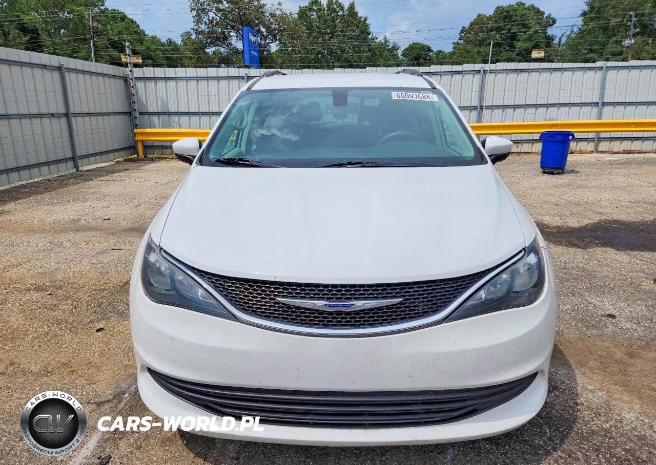 2020 Chrysler Voyager Lxi VIN:2C4RC1DG2LR156918 - 5