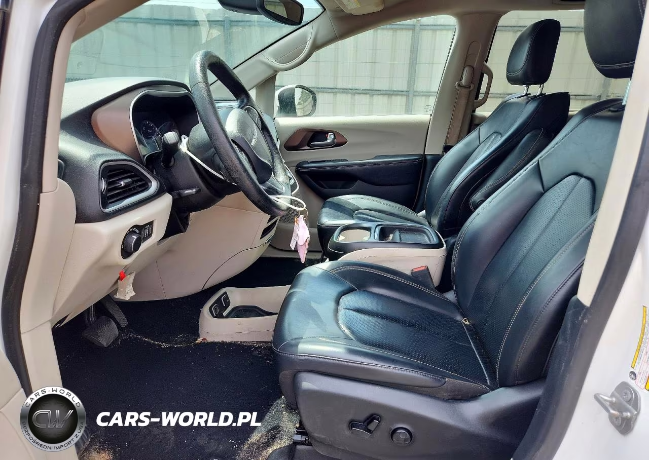 2020 Chrysler Voyager Lxi VIN:2C4RC1DG2LR156918 - 7