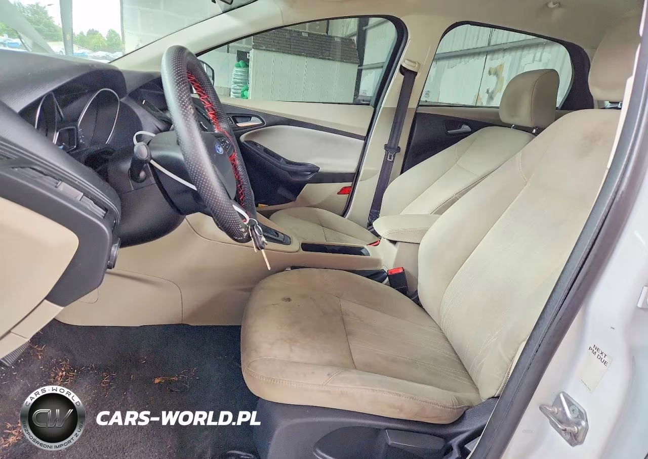 2017 Ford Focus Se VIN:1FADP3K20HL246544 - 7