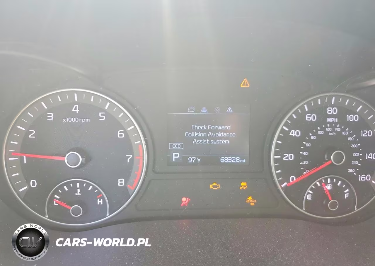 2020 Kia Optima Lx VIN:5XXGT4L32LG427752 - 9