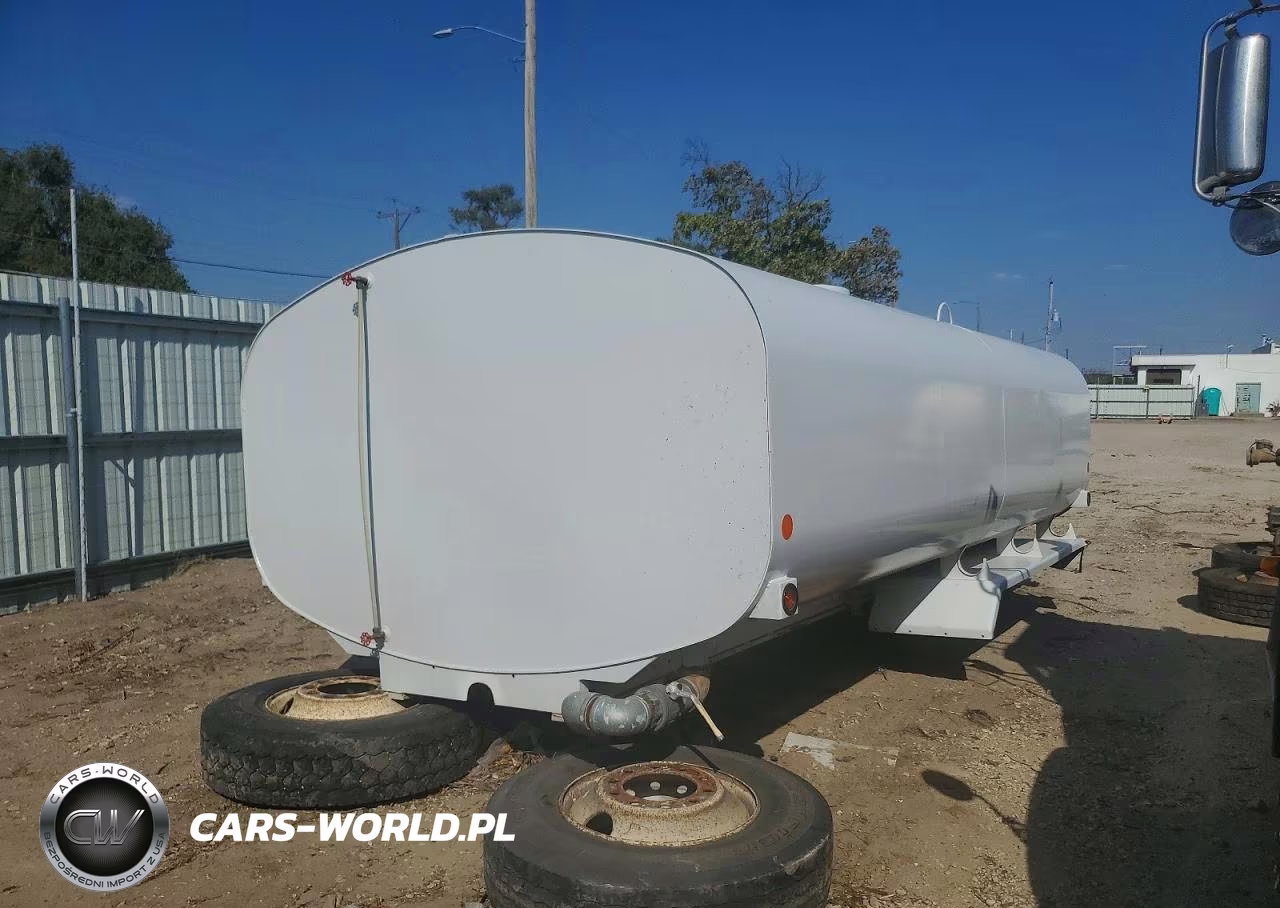 1999 Freightliner Conventional Fld112 Tank Truck VIN:1FUY3EDB4XLB43105 - 12