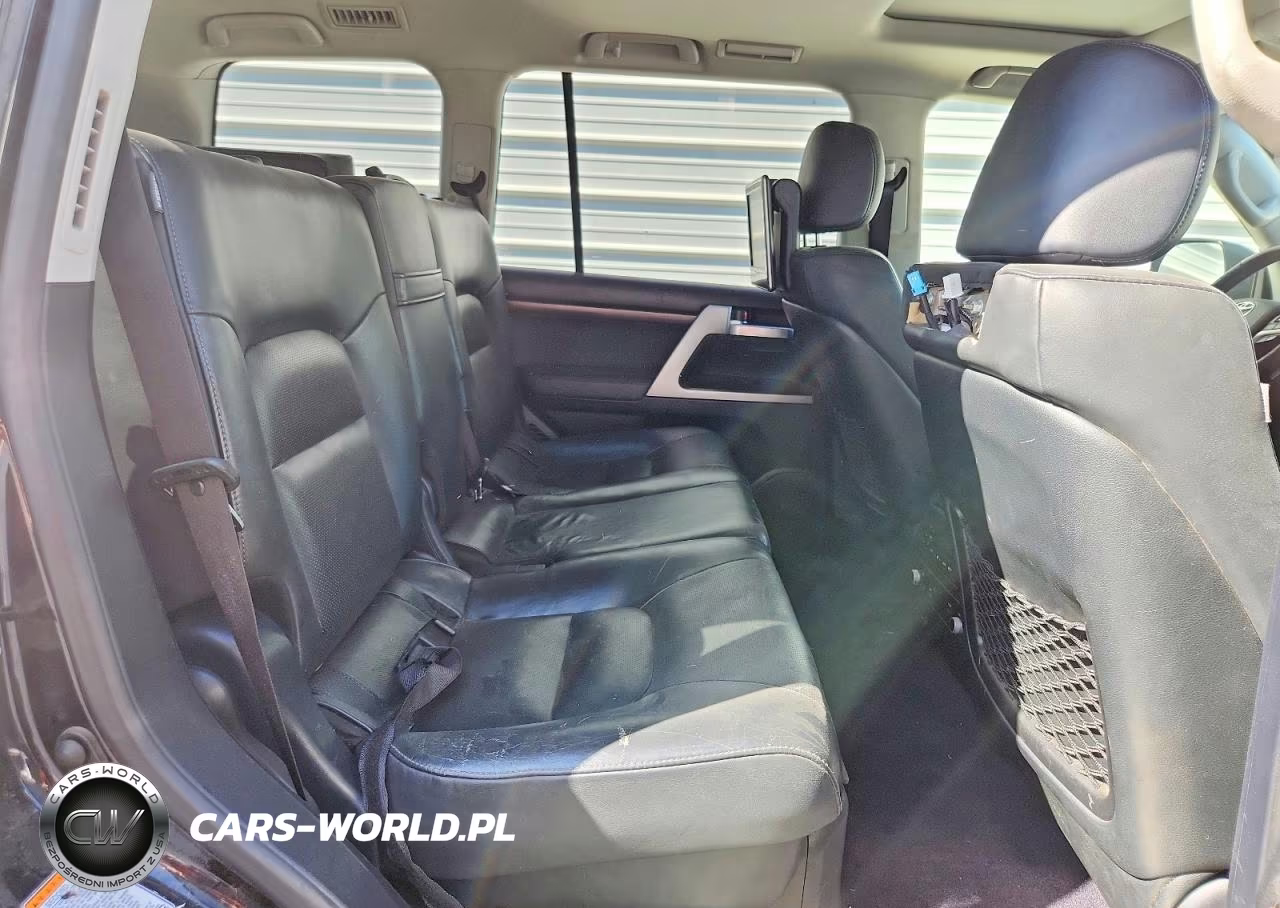 2017 Toyota Land Cruiser V8 VIN:JTMCY7AJ8H4053104 - 11