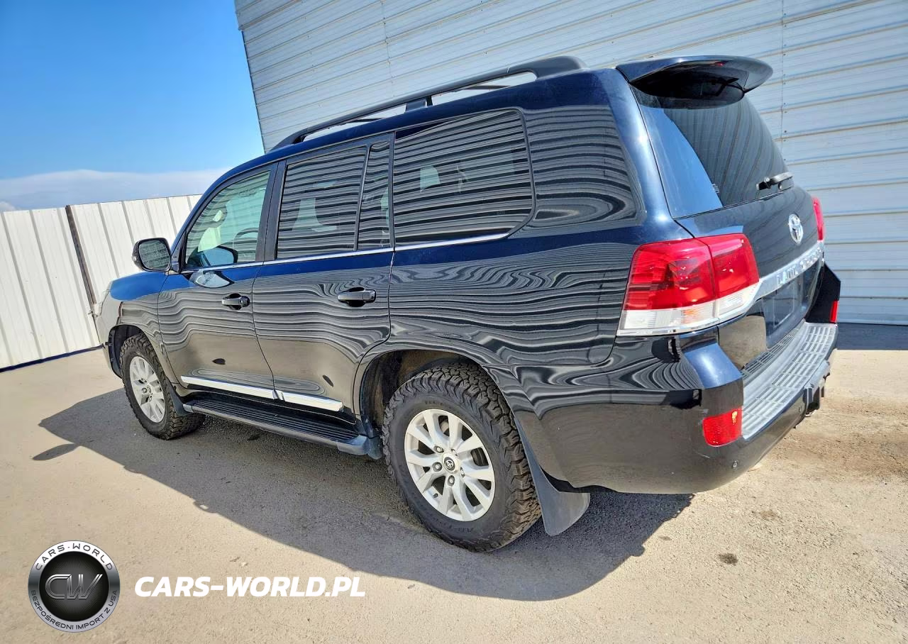 2017 Toyota Land Cruiser V8 VIN:JTMCY7AJ8H4053104 - 2