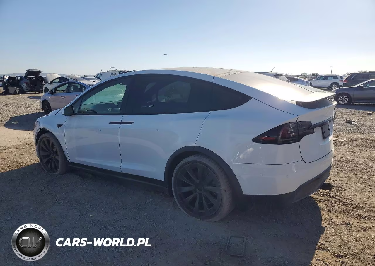 2022 Tesla Model X Plaid Tri Motor All-Wheel Drive VIN:7SAXCBE63NF349390 - 2