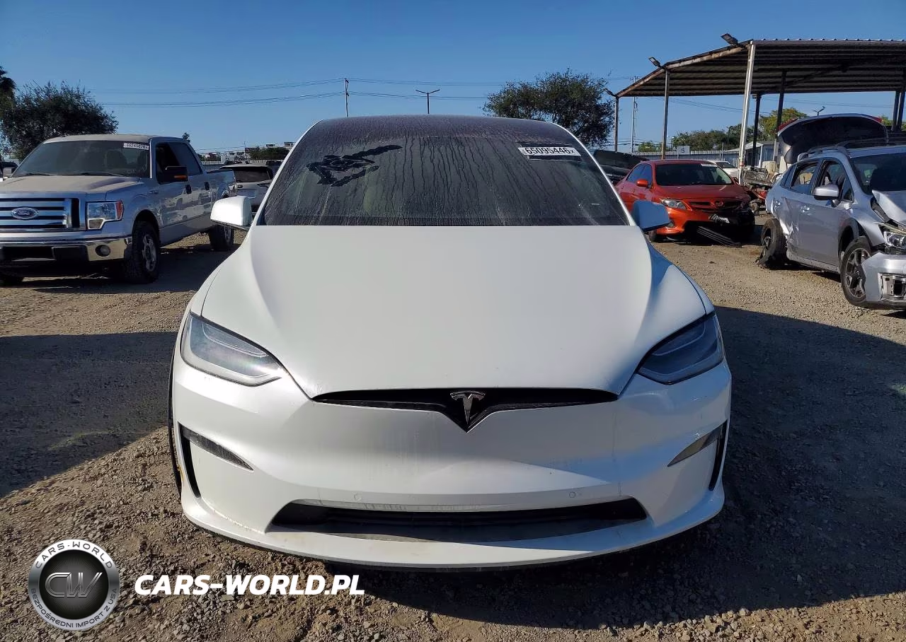 2022 Tesla Model X Plaid Tri Motor All-Wheel Drive VIN:7SAXCBE63NF349390 - 5