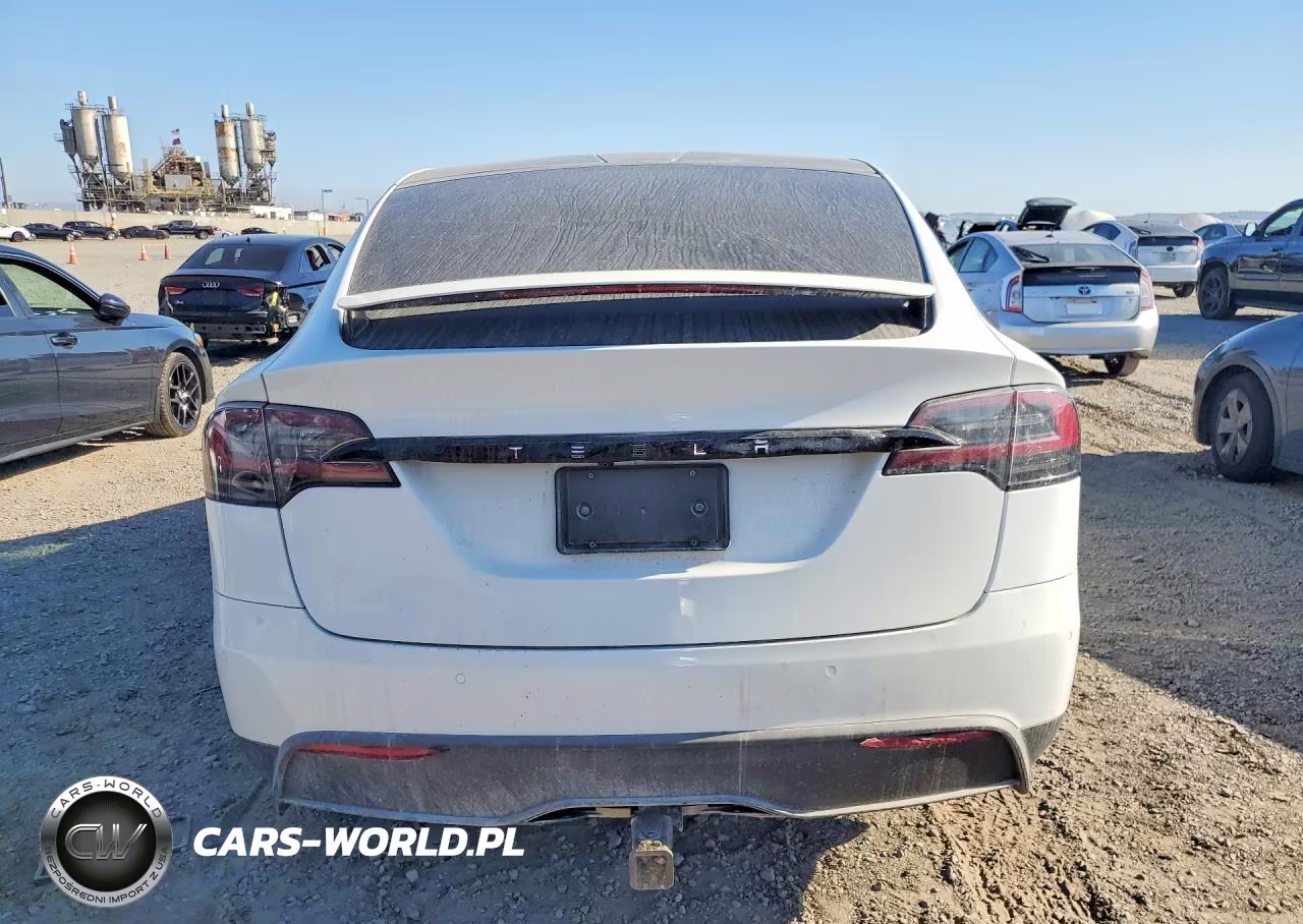 2022 Tesla Model X Plaid Tri Motor All-Wheel Drive VIN:7SAXCBE63NF349390 - 6
