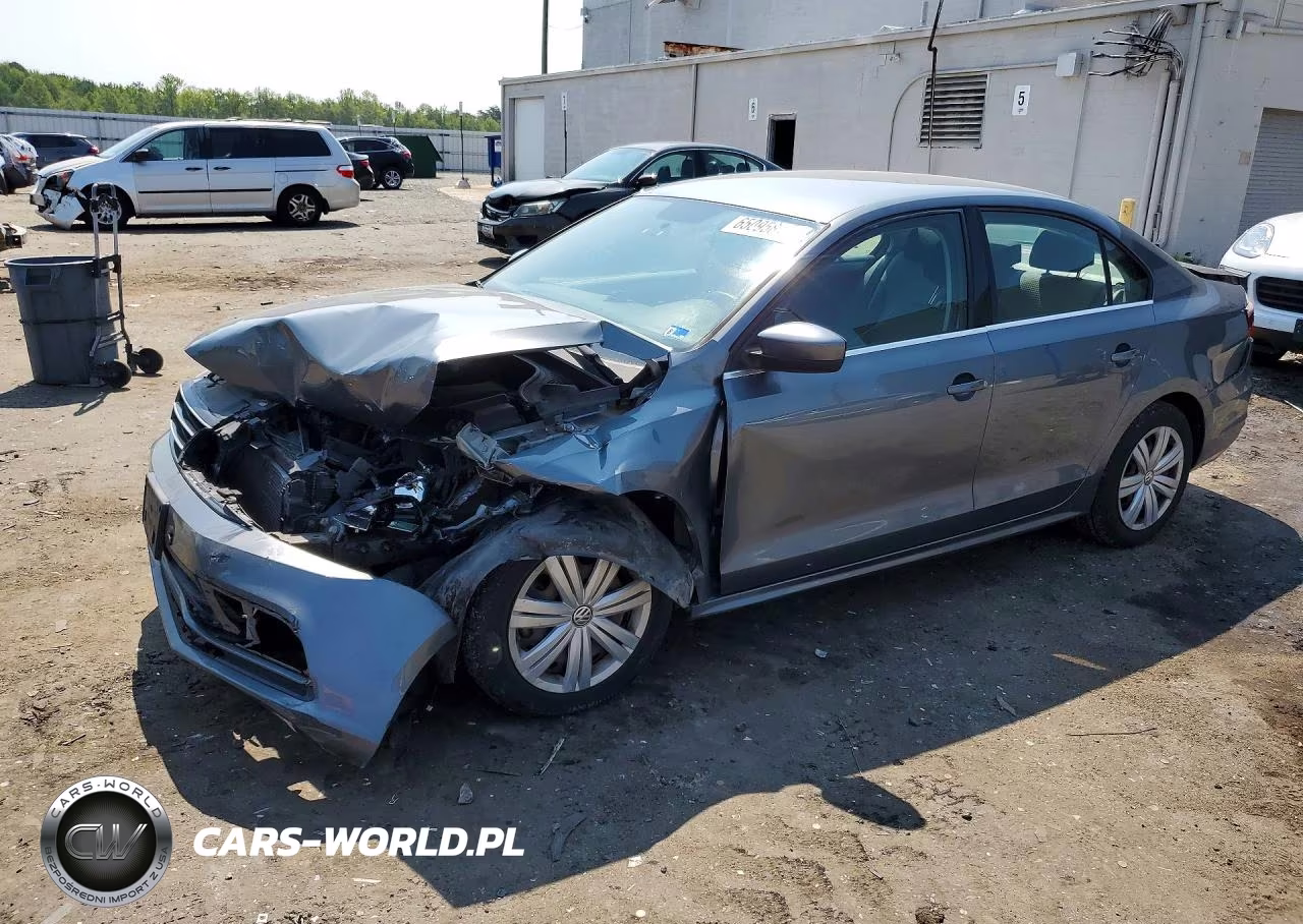 2017 Volkswagen Jetta S – zdjęcie 1 z 12