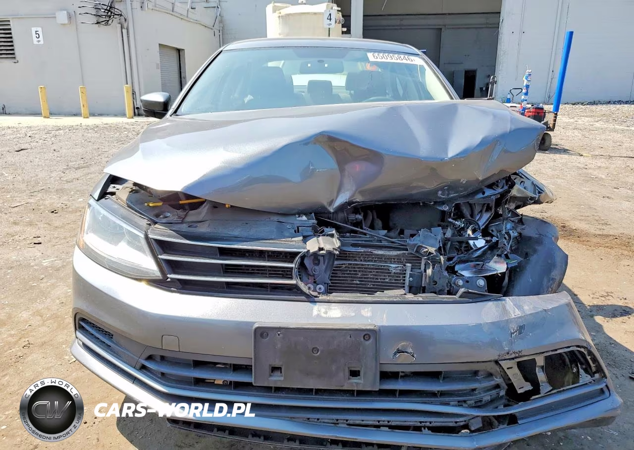 2017 Volkswagen Jetta S VIN:3VW2B7AJ5HM329348 - 5