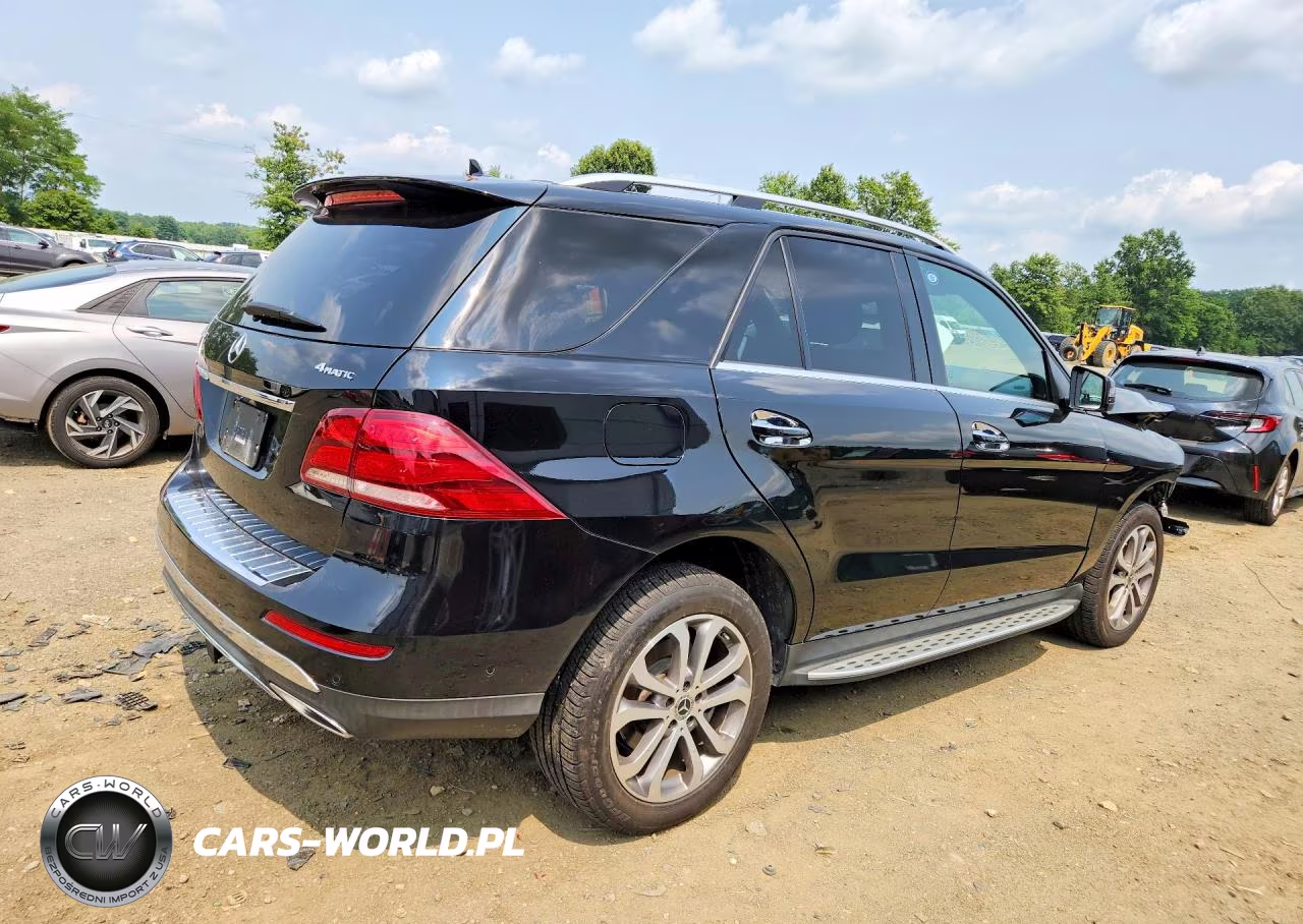 2019 Mercedes-Benz Gle 400 4Matic VIN:4JGDA5GB3KB206273 - 3