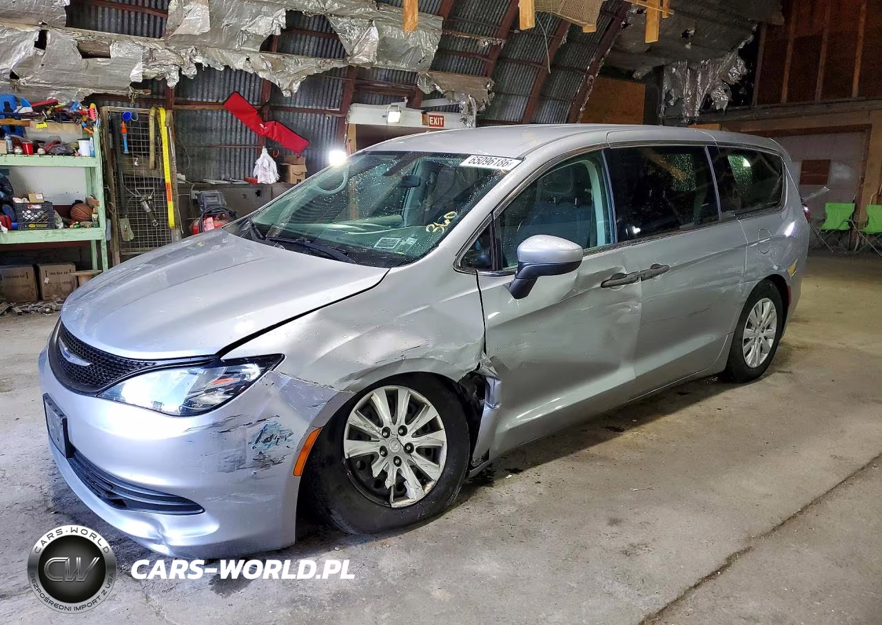 2020 Chrysler Voyager L