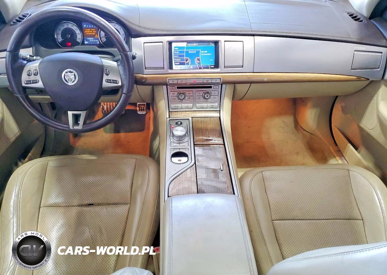 2009 Jaguar Xf Supercharged VIN:SAJWA07C691R06198 - 8