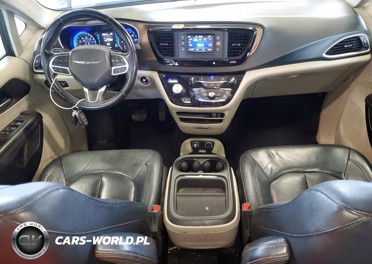 2017 Chrysler Pacifica Touring L VIN:2C4RC1BG2HR759135 - 8