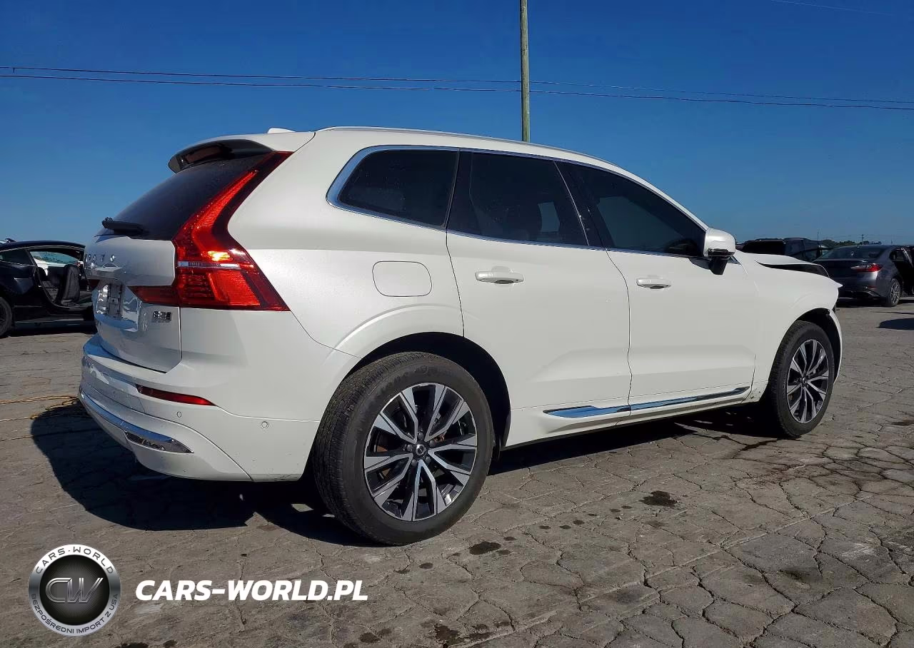 2023 Volvo Xc60 Plus VIN:YV4L12RE8P1257476 - 3