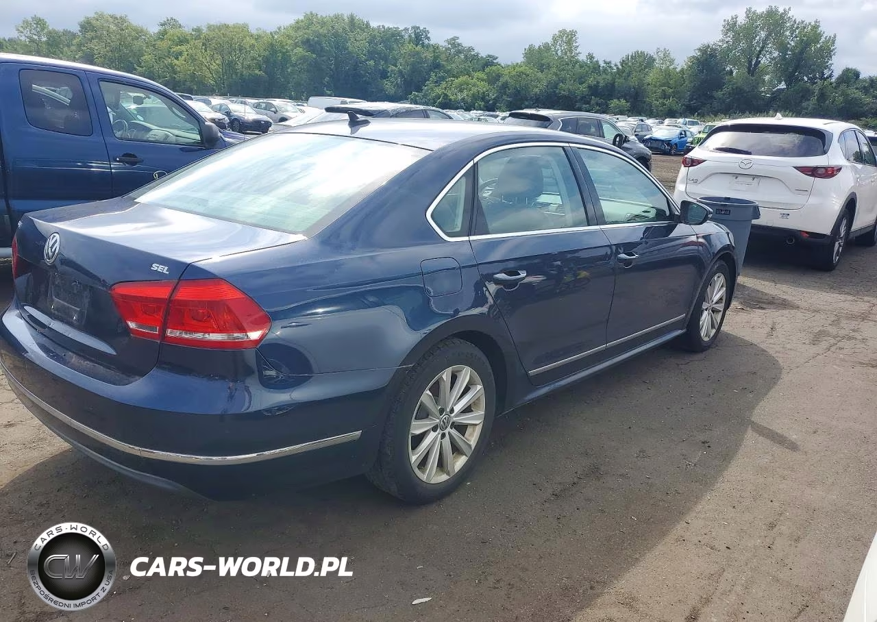 2012 Volkswagen Passat Sel VIN:1VWCP7A3XCC004096 - 3