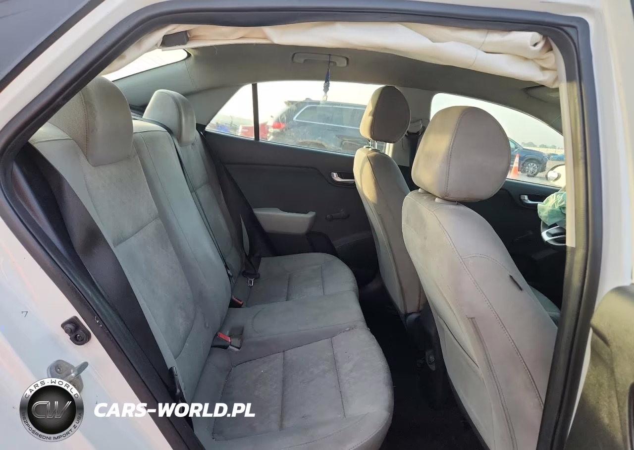 2018 Kia Rio Lx VIN:3KPA24AB3JE054519 - 10