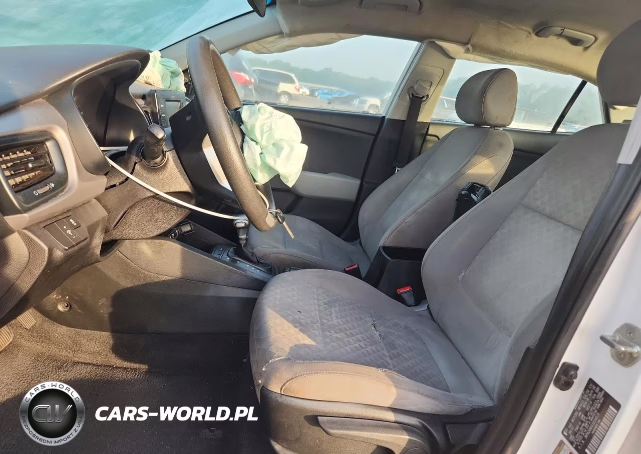 2018 Kia Rio Lx VIN:3KPA24AB3JE054519 - 7