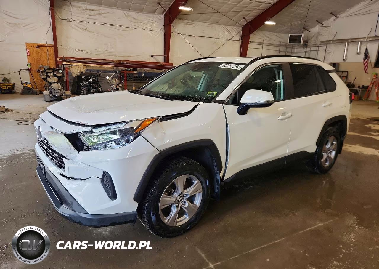 2025 Toyota Rav4 Xle VIN:2T3P1RFV9SW569737 - 1