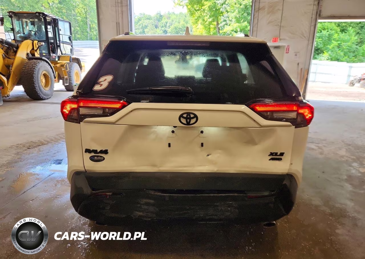 2025 Toyota Rav4 Xle VIN:2T3P1RFV9SW569737 - 6