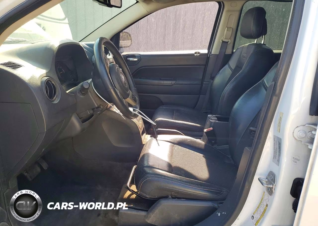 2016 Jeep Compass Sport VIN:1C4NJCBB6GD806480 - 7