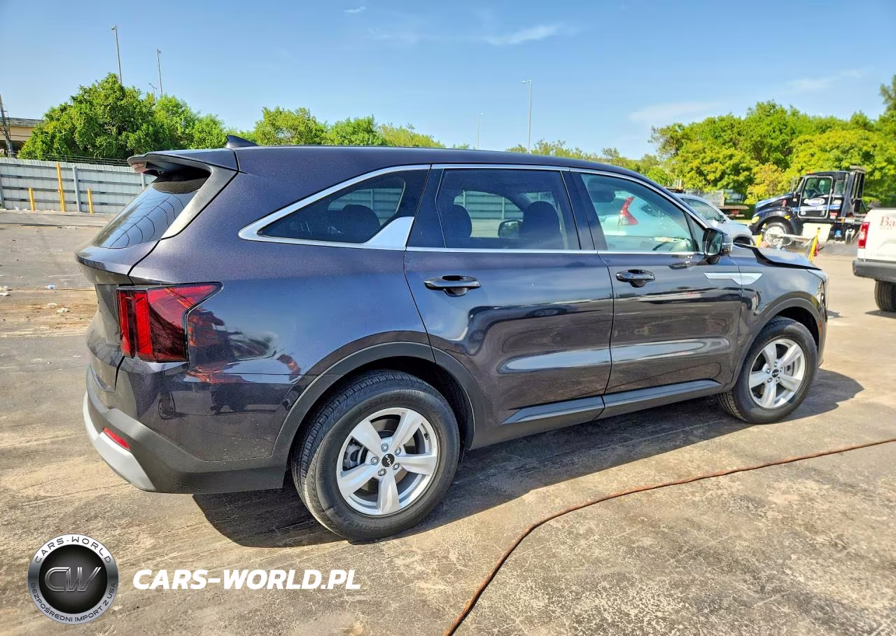 2025 Kia Sorento Lx VIN:5XYRG4JC5SG389590 - 3