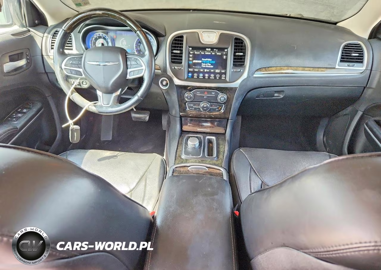 2018 Chrysler 300 Limited VIN:2C3CCAEG8JH193743 - 8